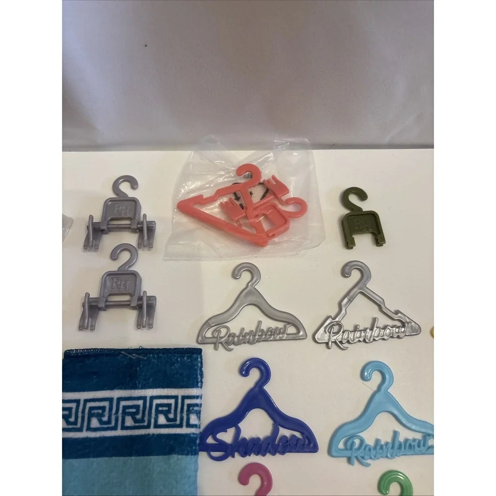 Rainbow High Accessory Lot Towels, Hangers, Makeup,‎ Computer, Phone, Ect New